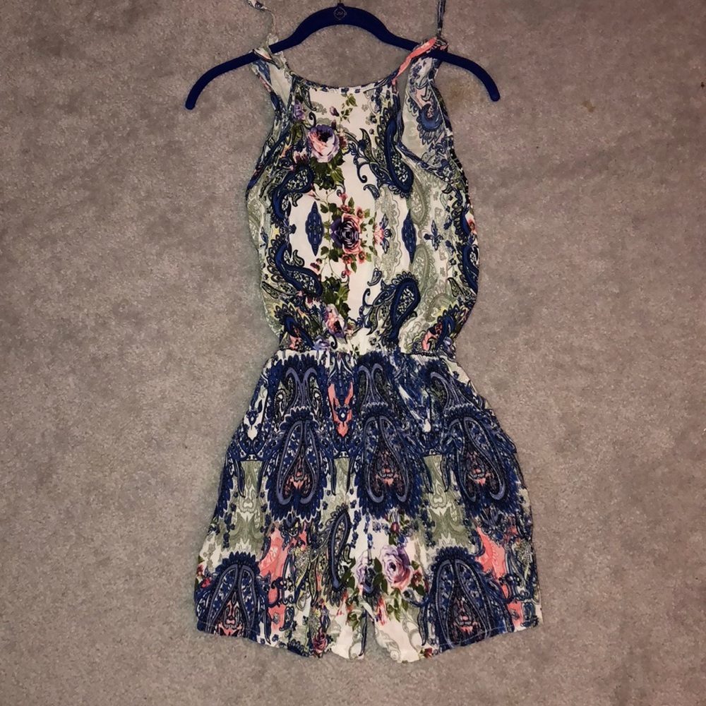 Halter top romper